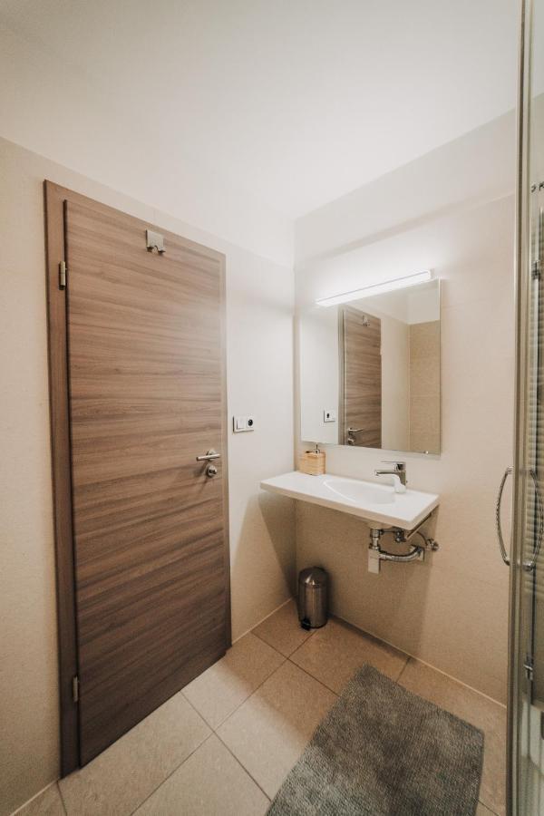 Appartement Beautiful New Studio, 400M From The Square à Plzeň Extérieur photo